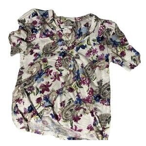 Chico’s Short Sleeve V Neck Shirt Paisley Floral Medium